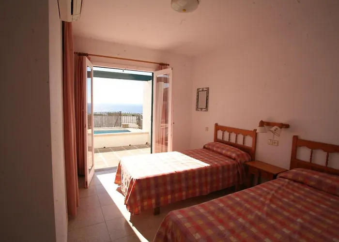 Victor - Primera Linea Mar, Vista A Puesta De Sol 别墅 卡拉恩·布拉内斯